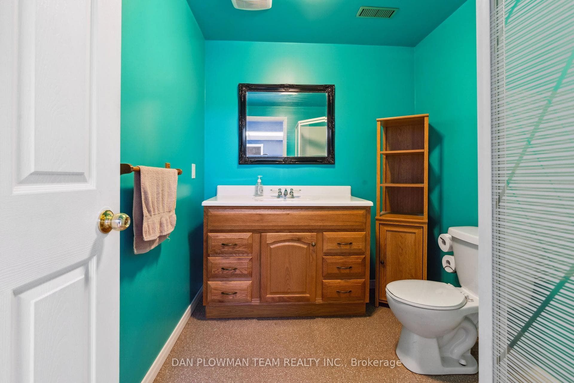 1641 Sherbrook Drive photo 36