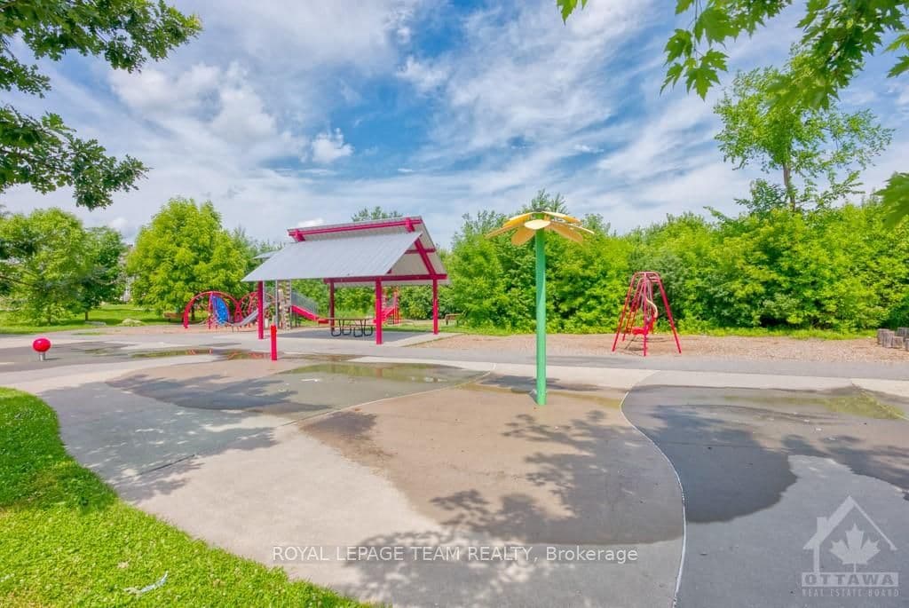 379 SWEET GRASS Circle photo 28