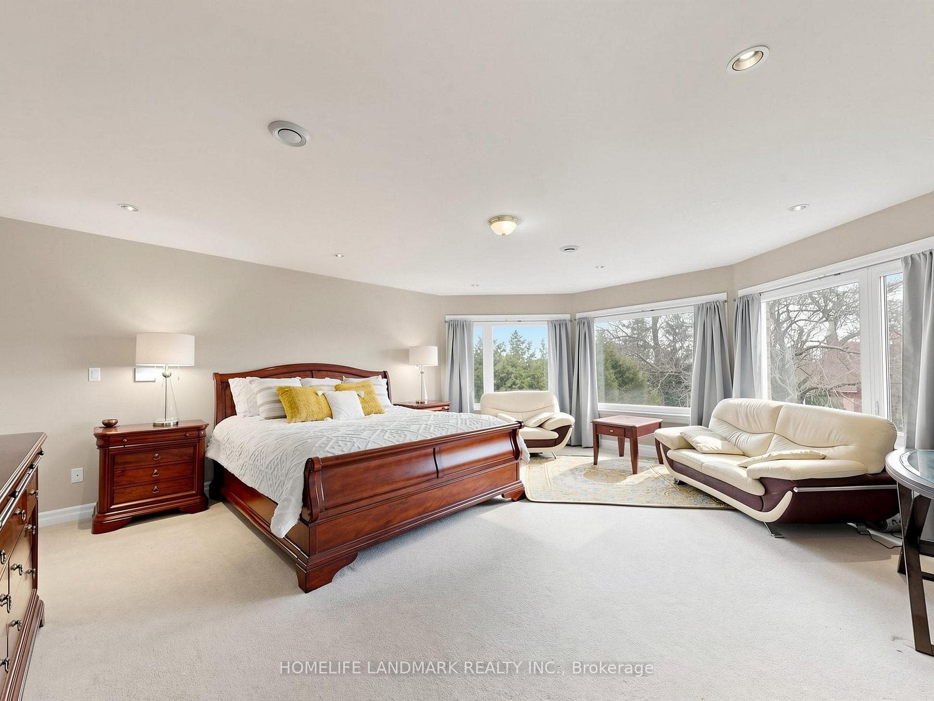 52 Cedar Brae Boulevard photo 29