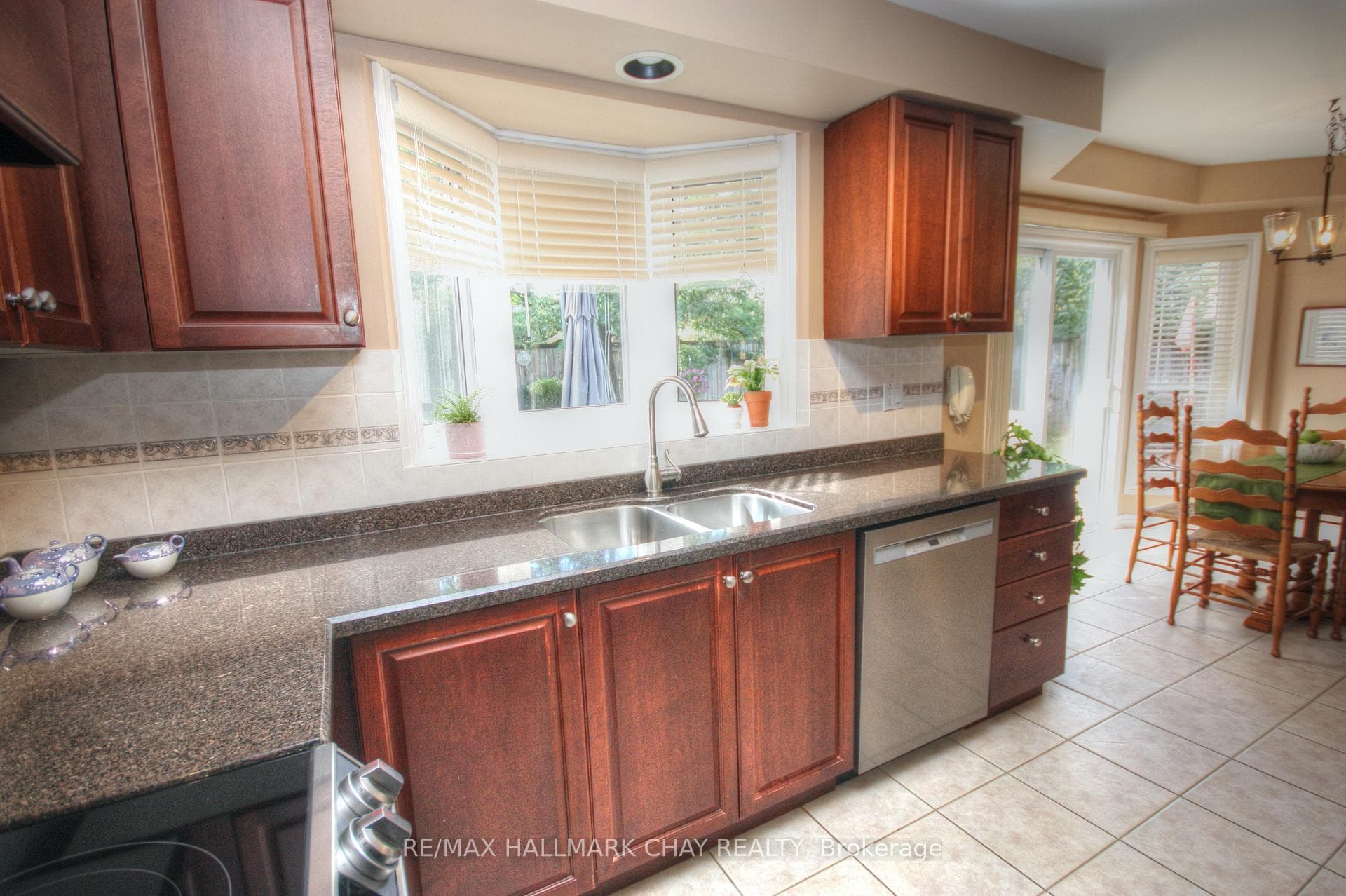 54 Cloughley Drive photo 9