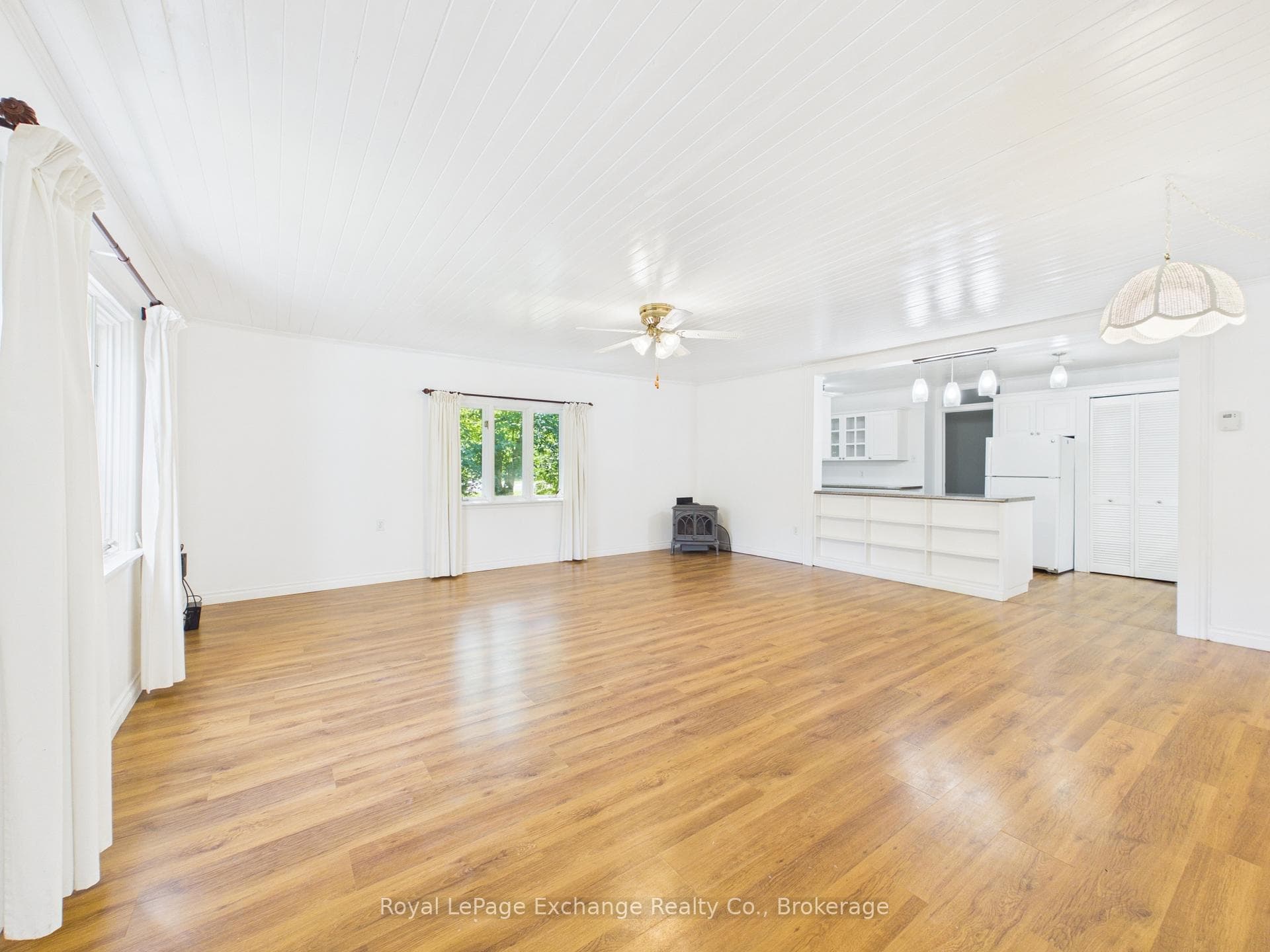 Living Room / Dining Room