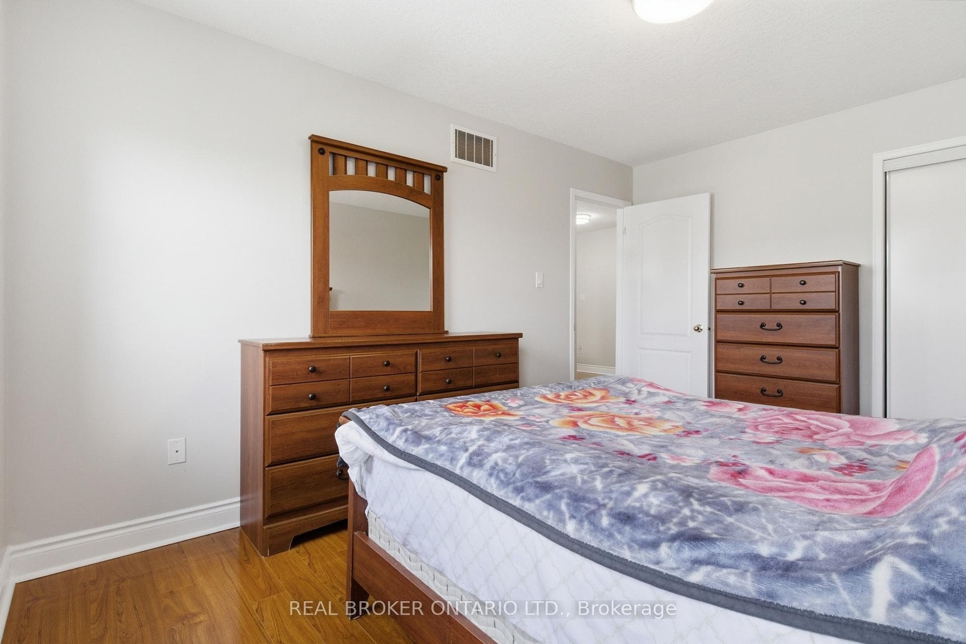 135 Blackburn Drive photo 30