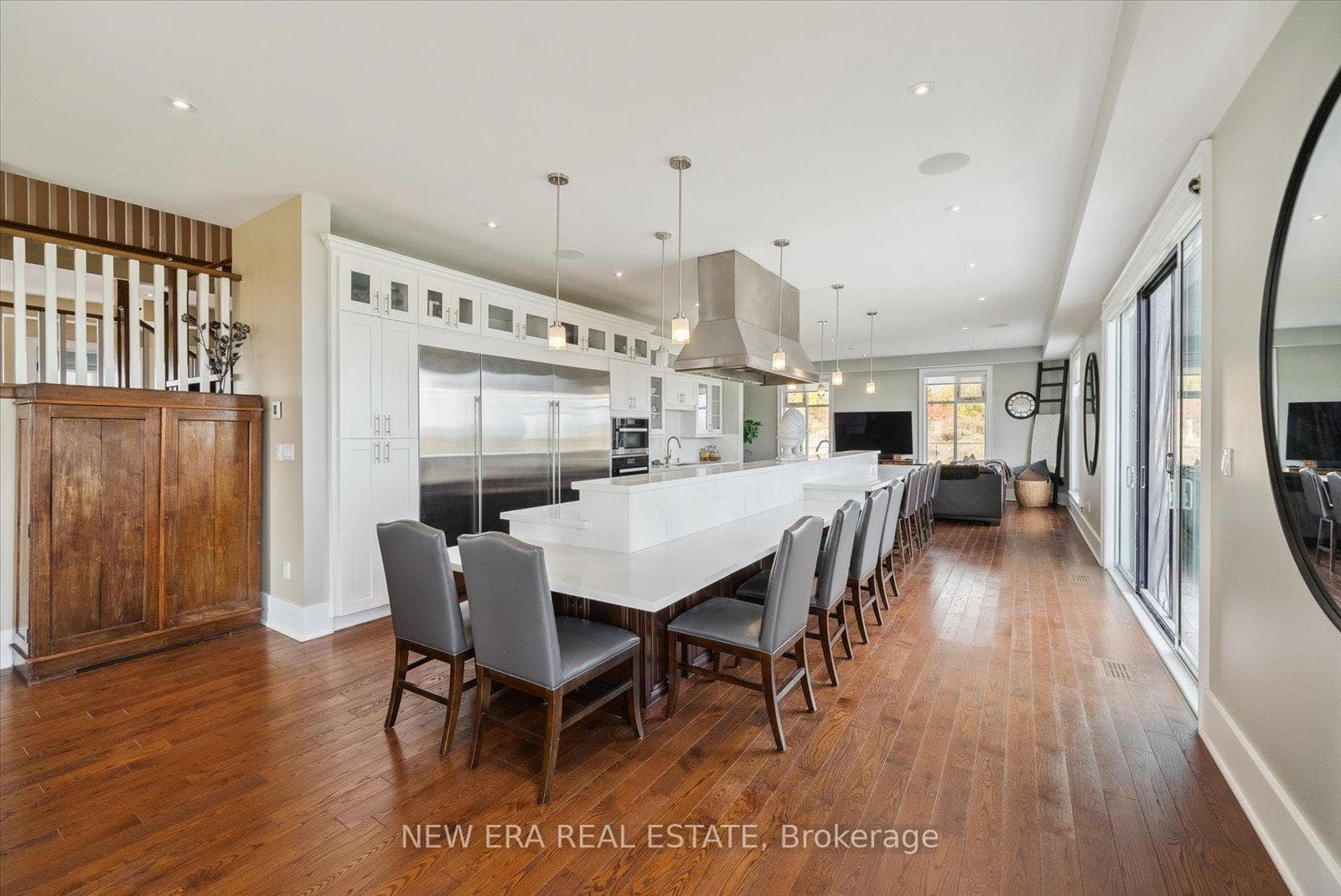 5785 Halls Road photo 9