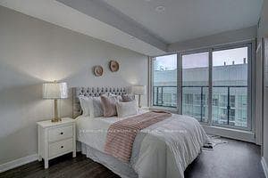 1926 Lakeshore Boulevard Unit 2207 photo 9