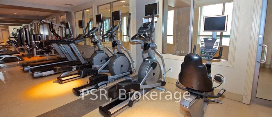 388 Prince of Wales Drive Unit 2811 photo 28