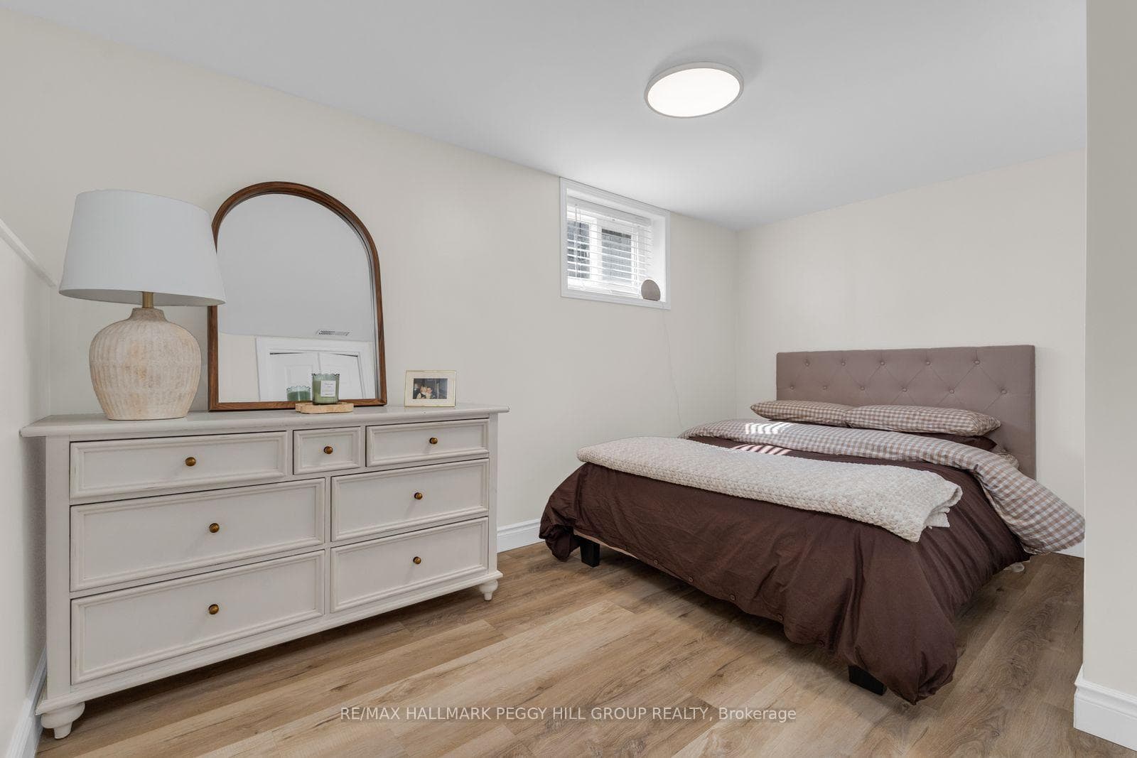 22 Agnes Street photo 13