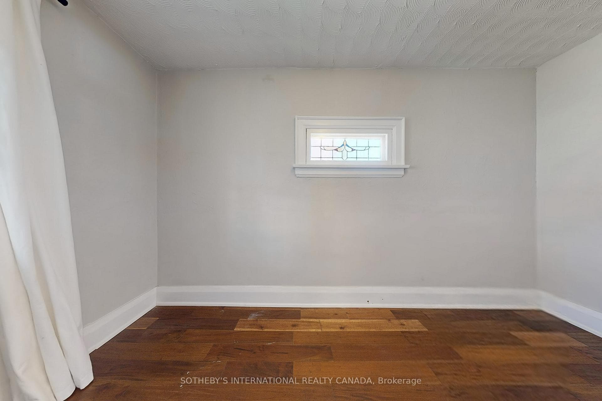 288 St. John's Road photo 14