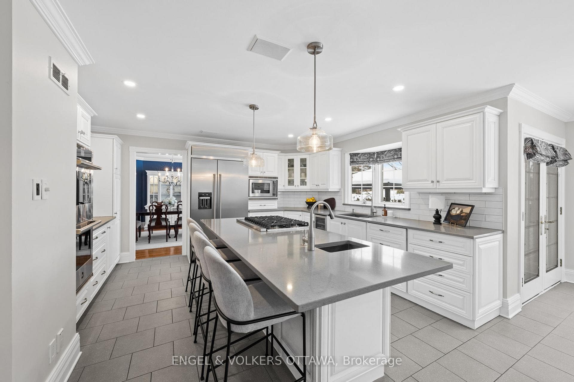 2 Eagle Chase Court photo 12