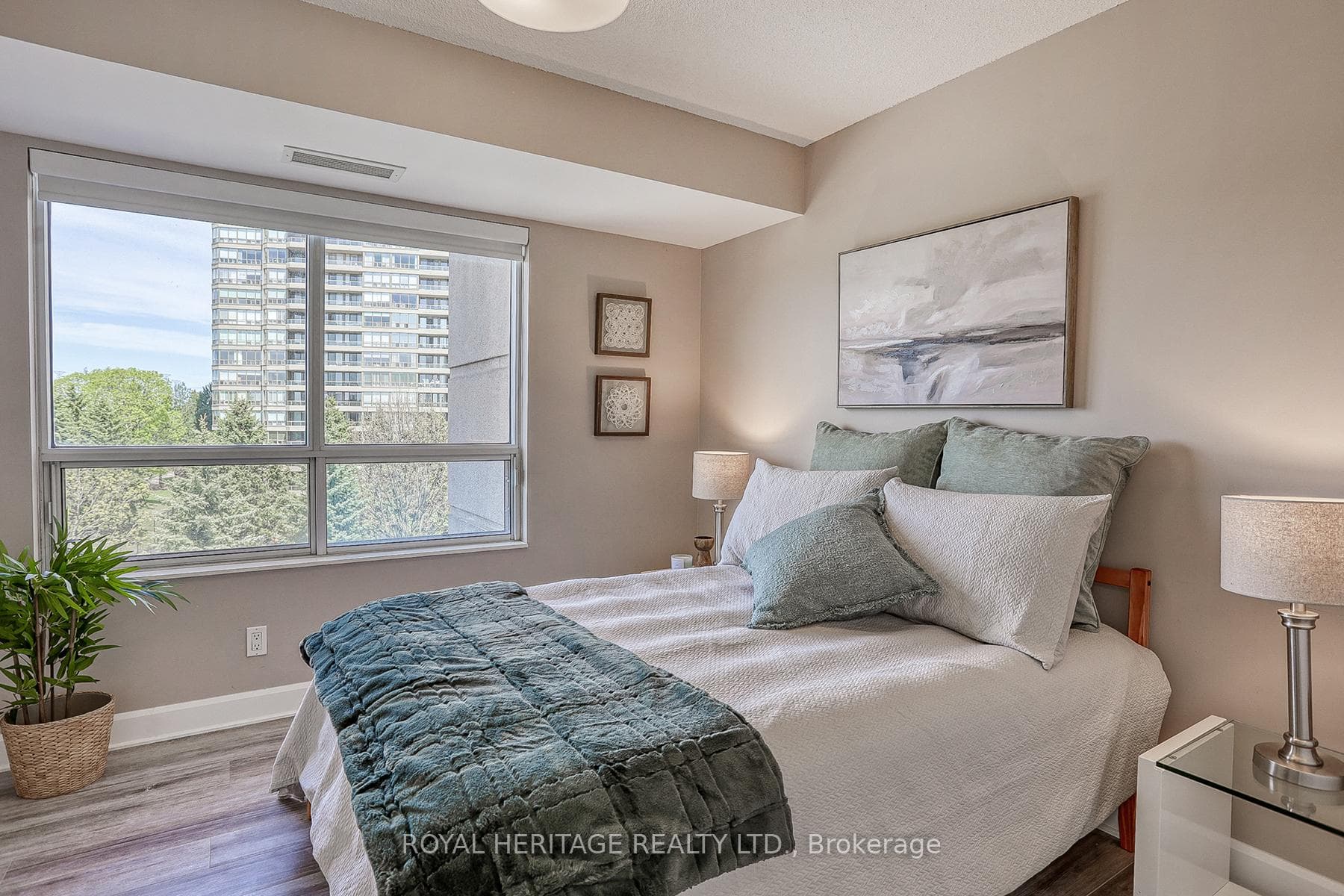 1200 The Esplanade Road Unit 406 photo 17