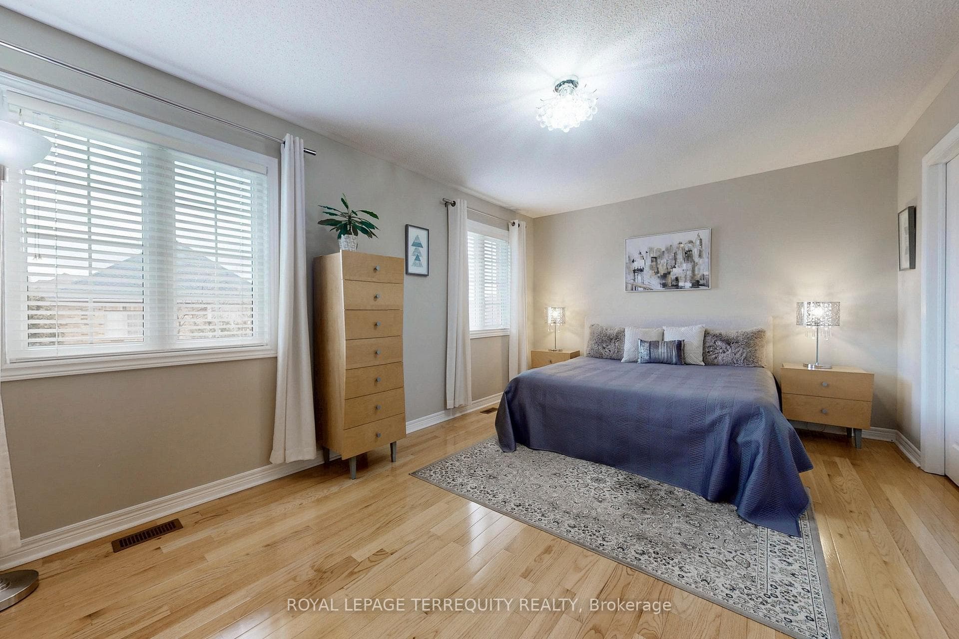 51 Donzi Lane photo 11