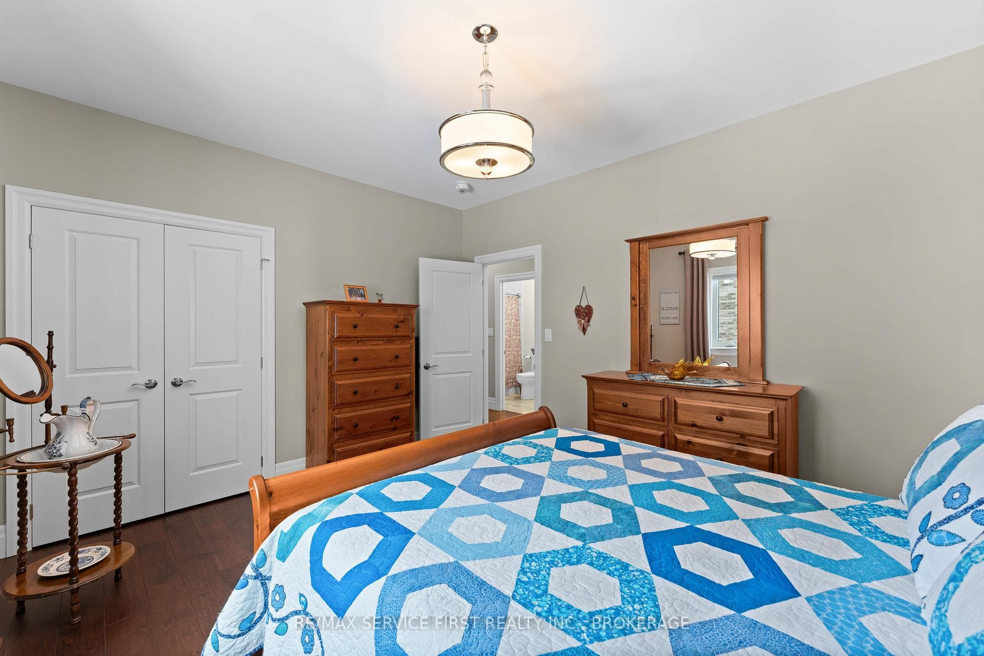 270 Pauline Tom Avenue photo 31