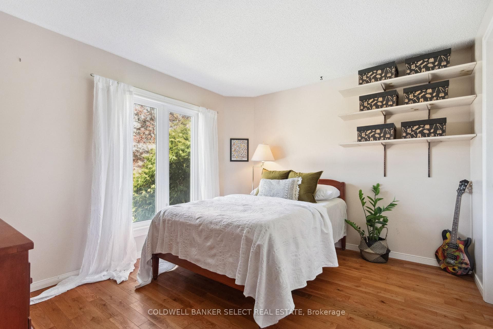 56 Seymour Drive photo 28