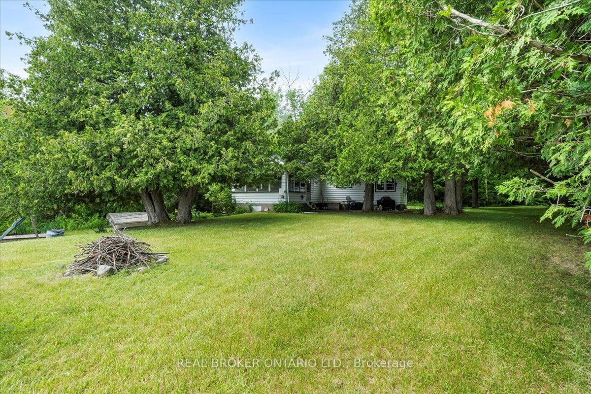 430 Lake Road photo 33