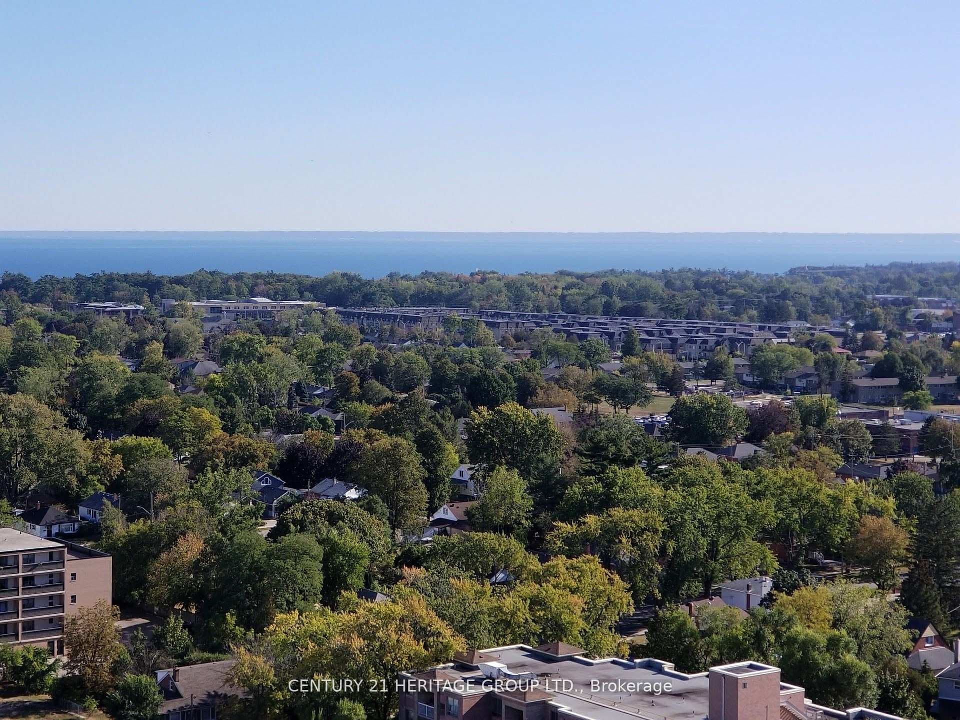 55 Speers Road Unit 1706 photo 16