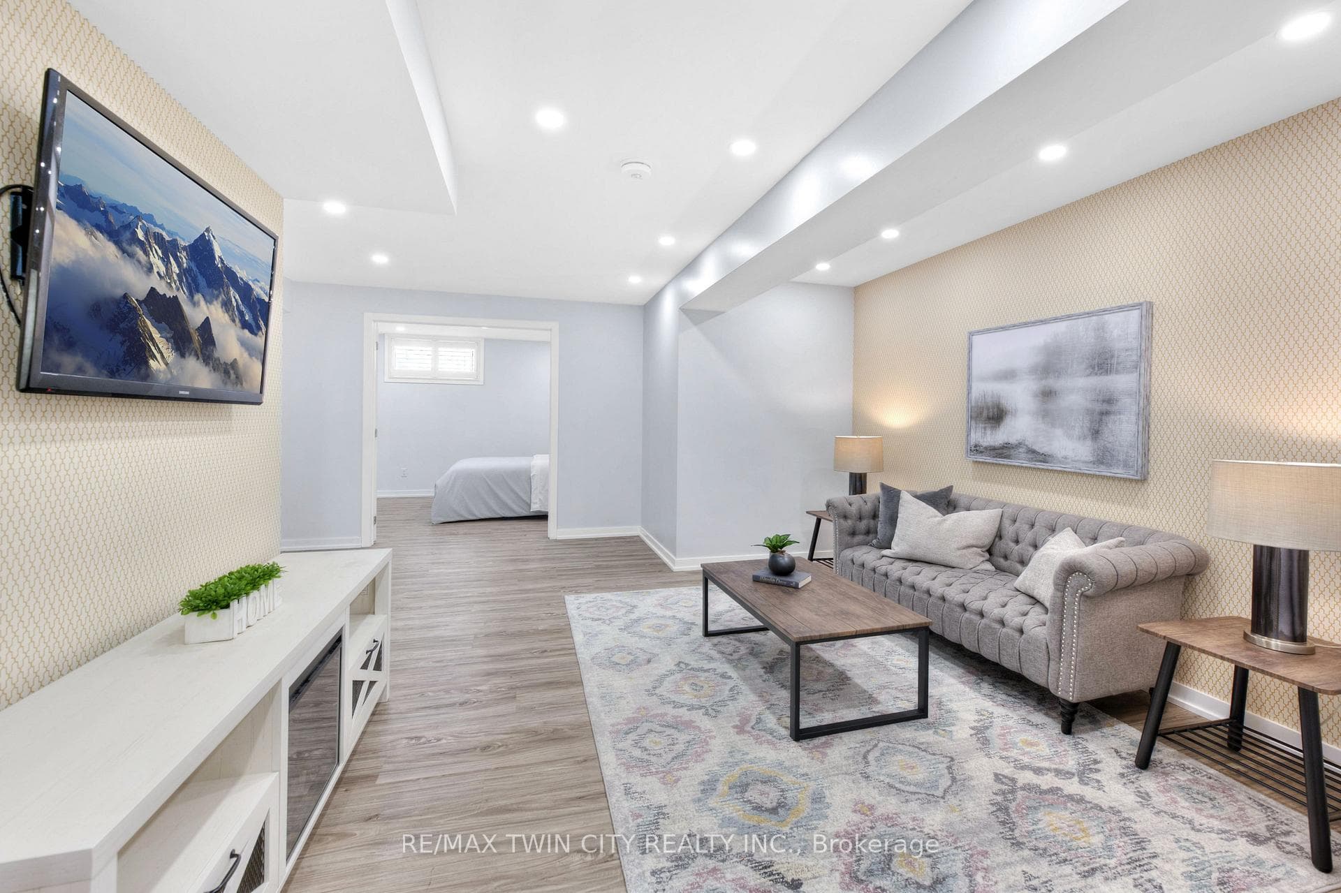 144 Cinnamon Fern Street photo 38