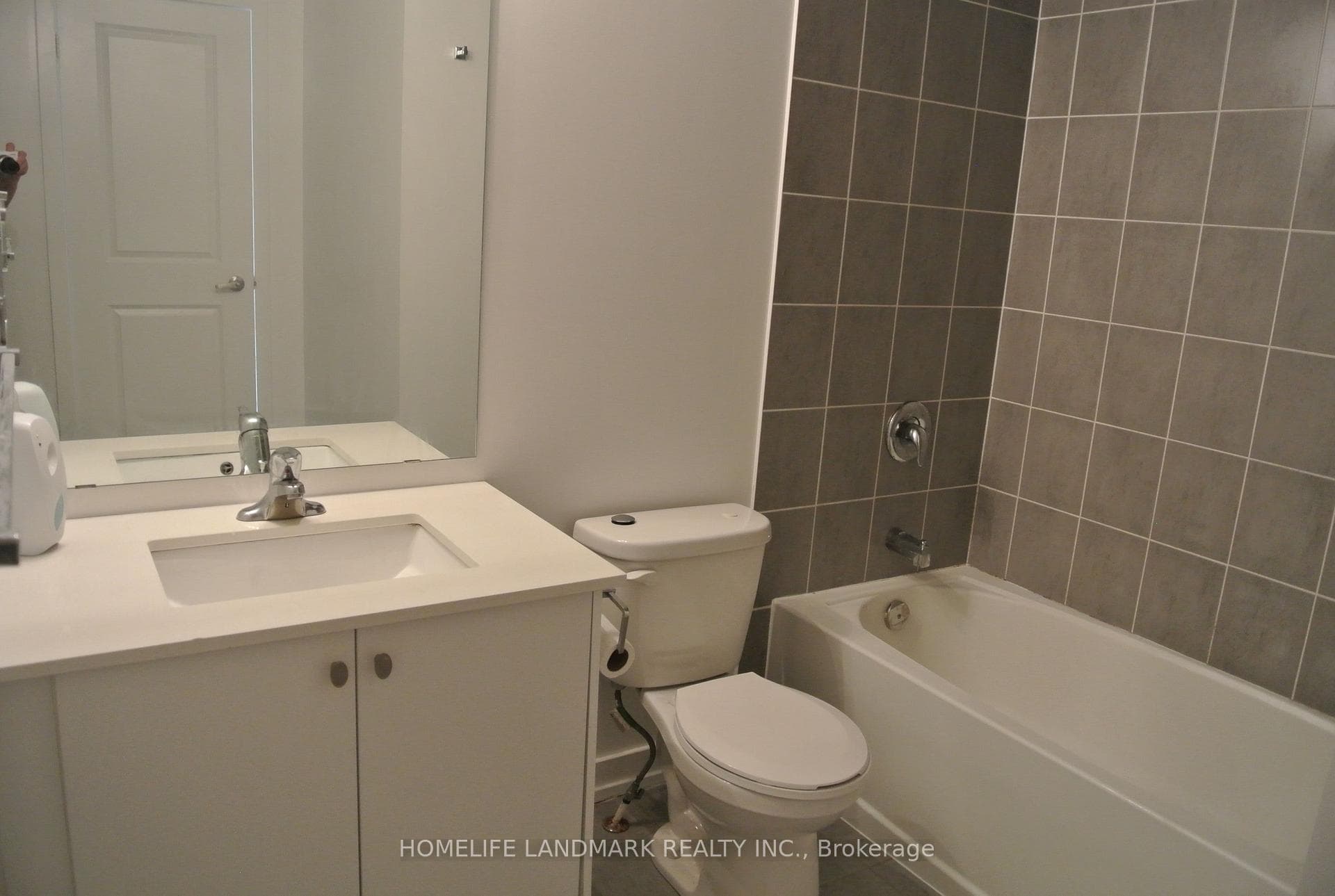 17 Seymour Street photo 16
