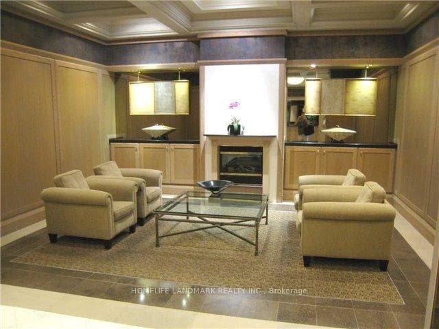 909 Bay Street Unit 2208 photo 12