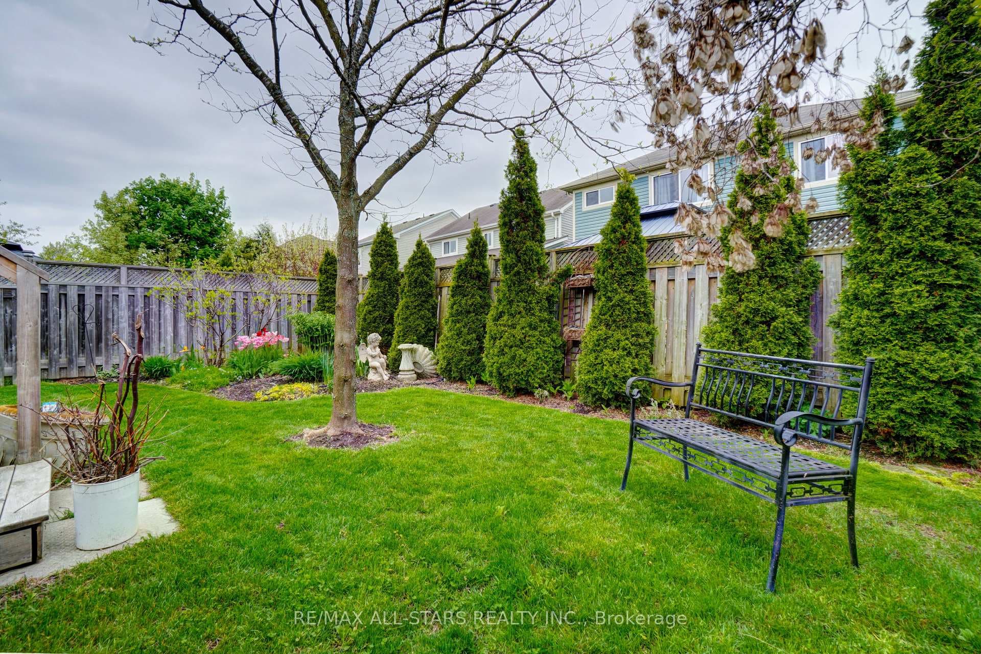 25 Purpledusk Drive photo 34