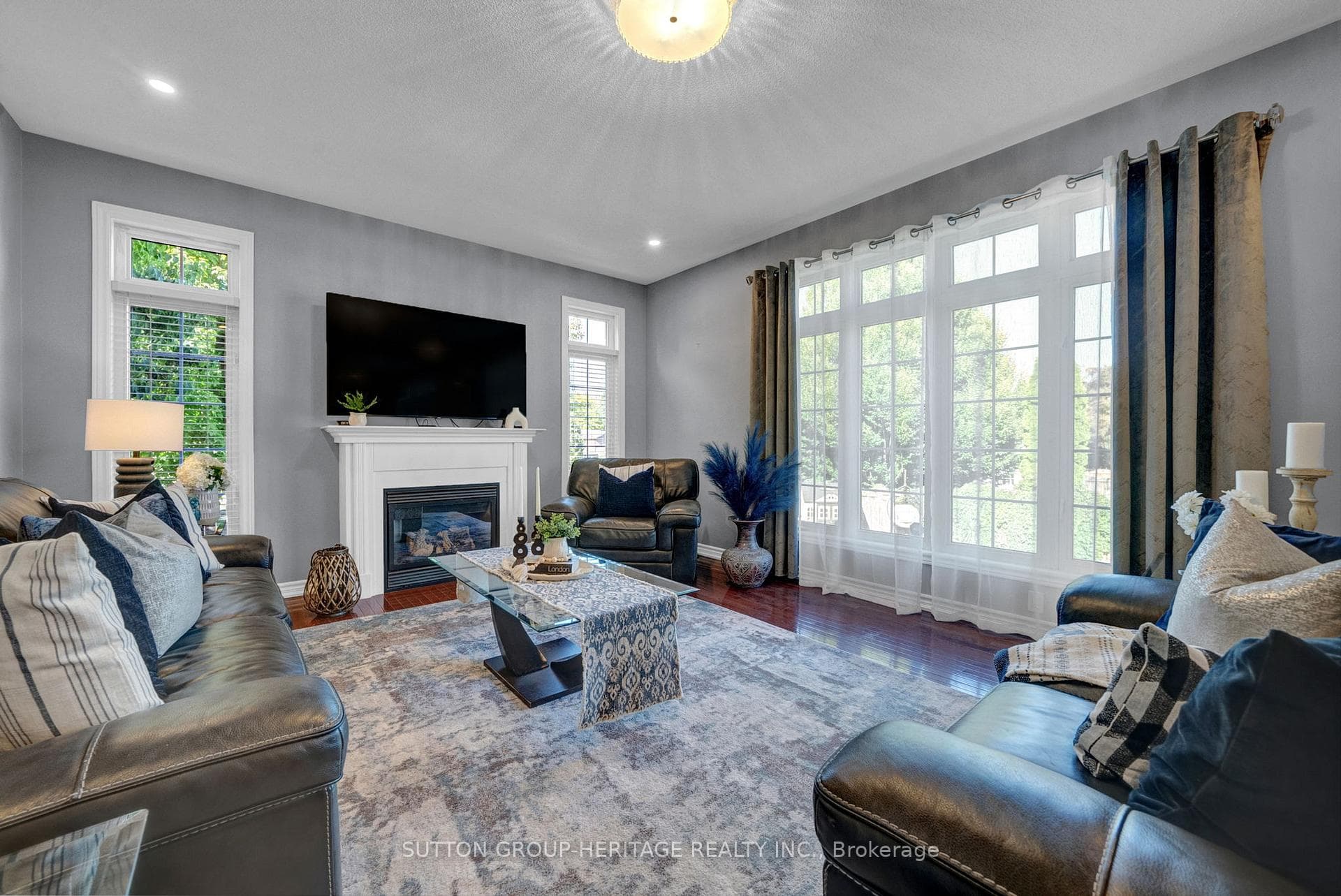 102 Kennett Drive photo 10