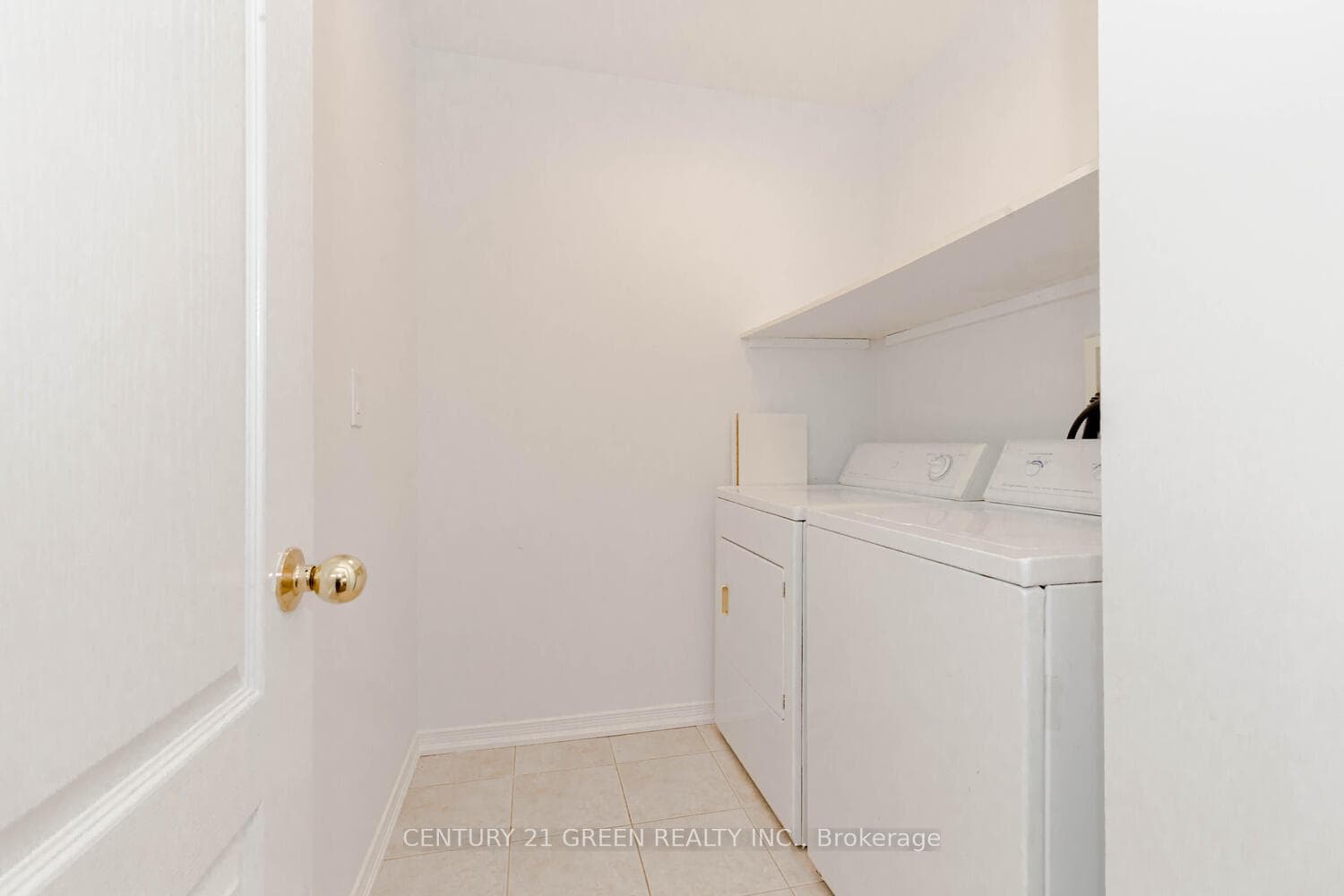 1013 Donnelly Street photo 27