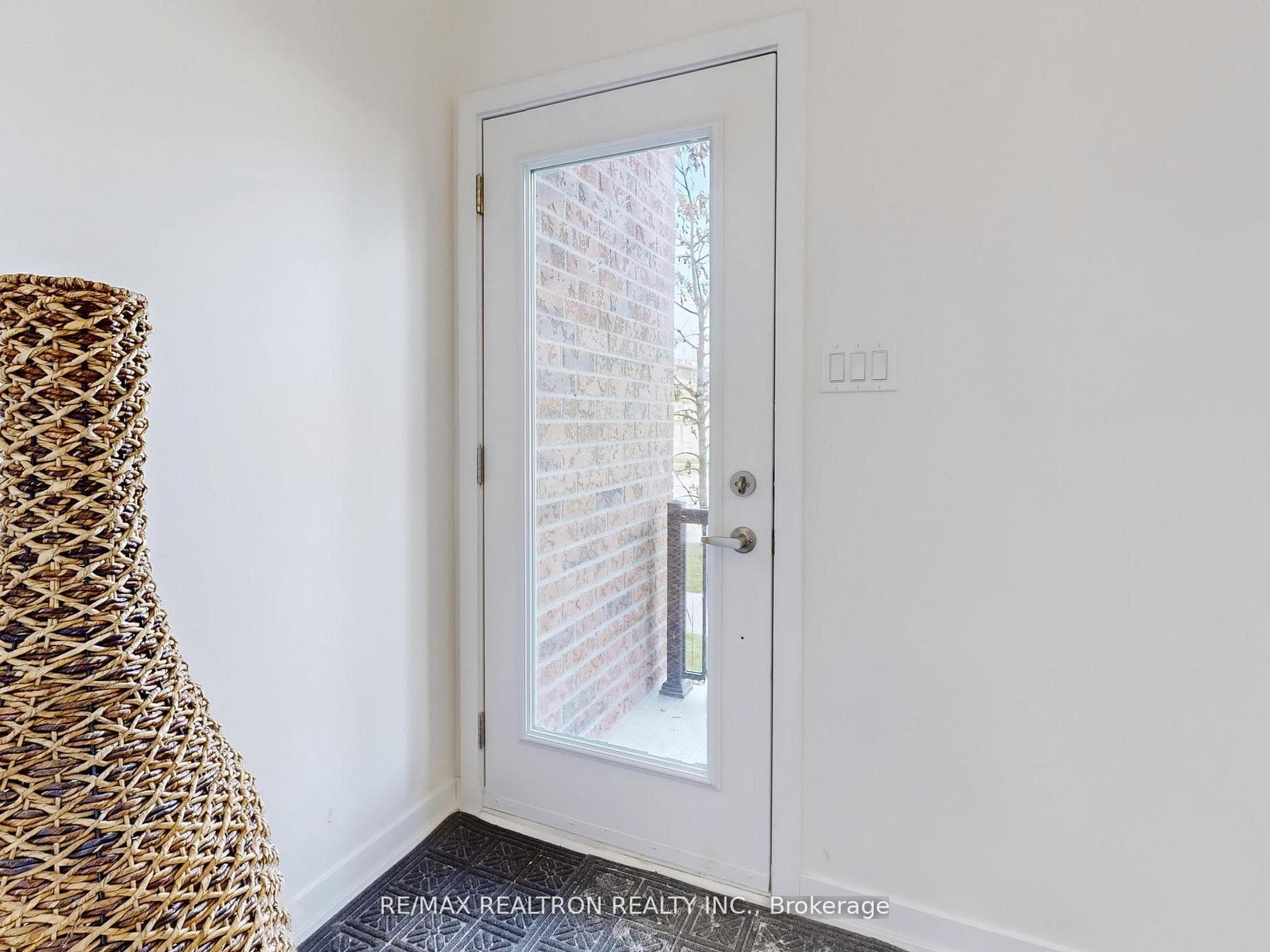 1865 Pickering Parkway Unit 1103 photo 8
