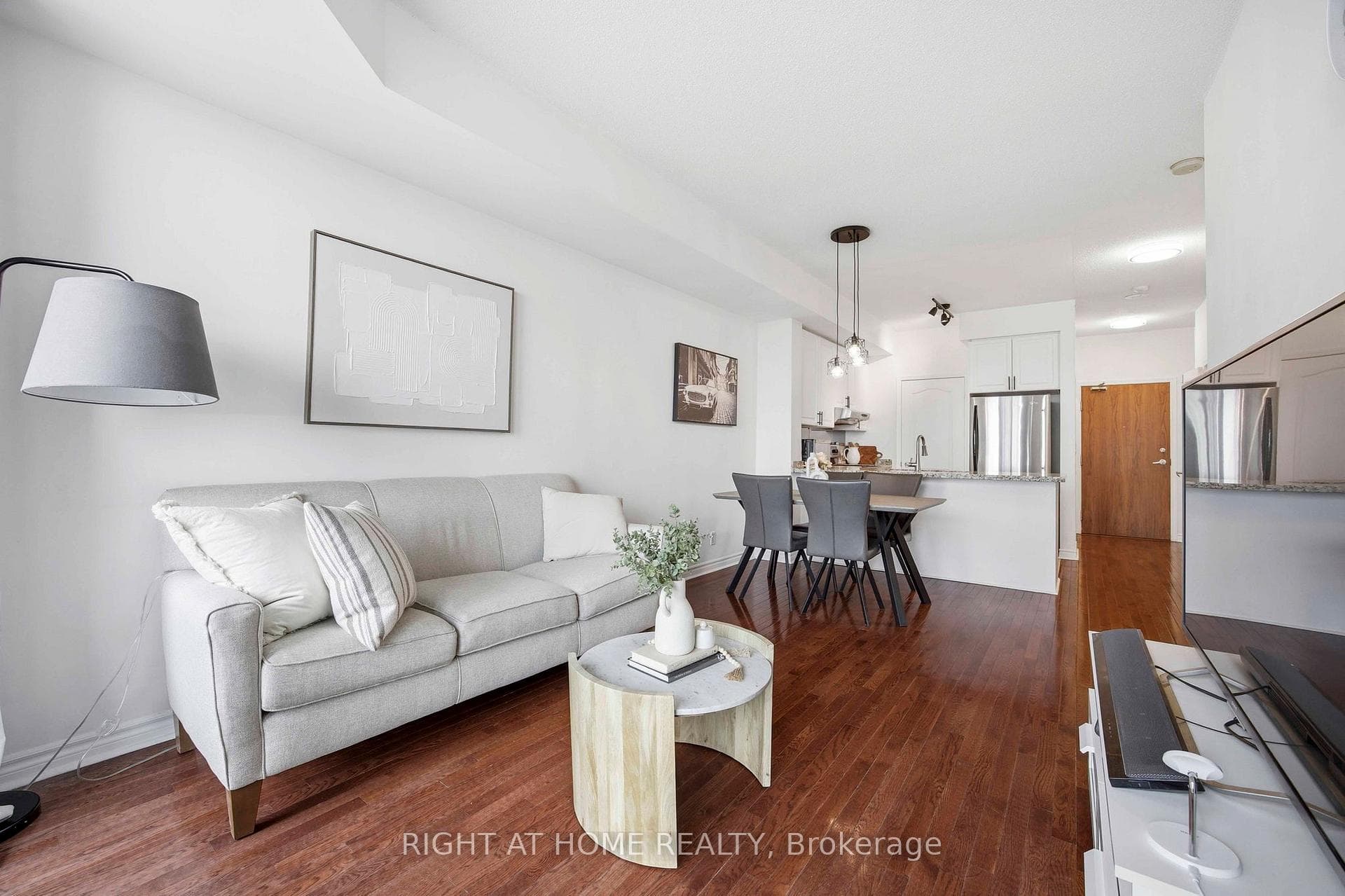 1 Elm Drive Unit 2404 photo 11