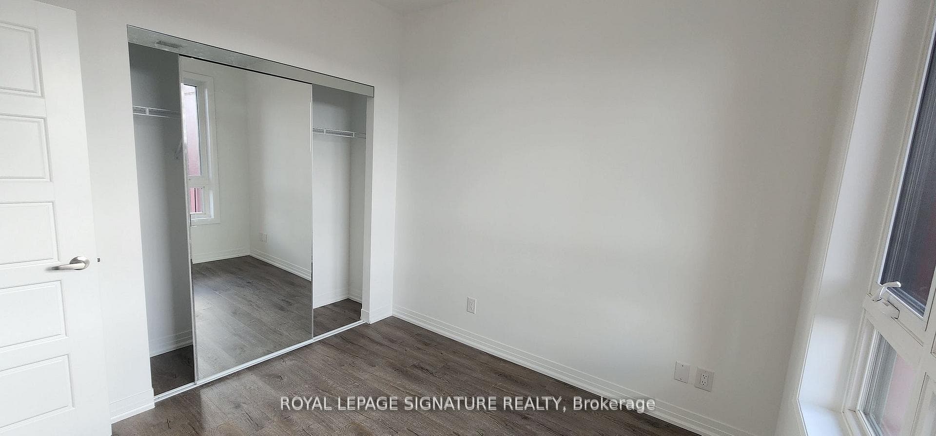 3285 Carding Mill Trail Unit 404 photo 14