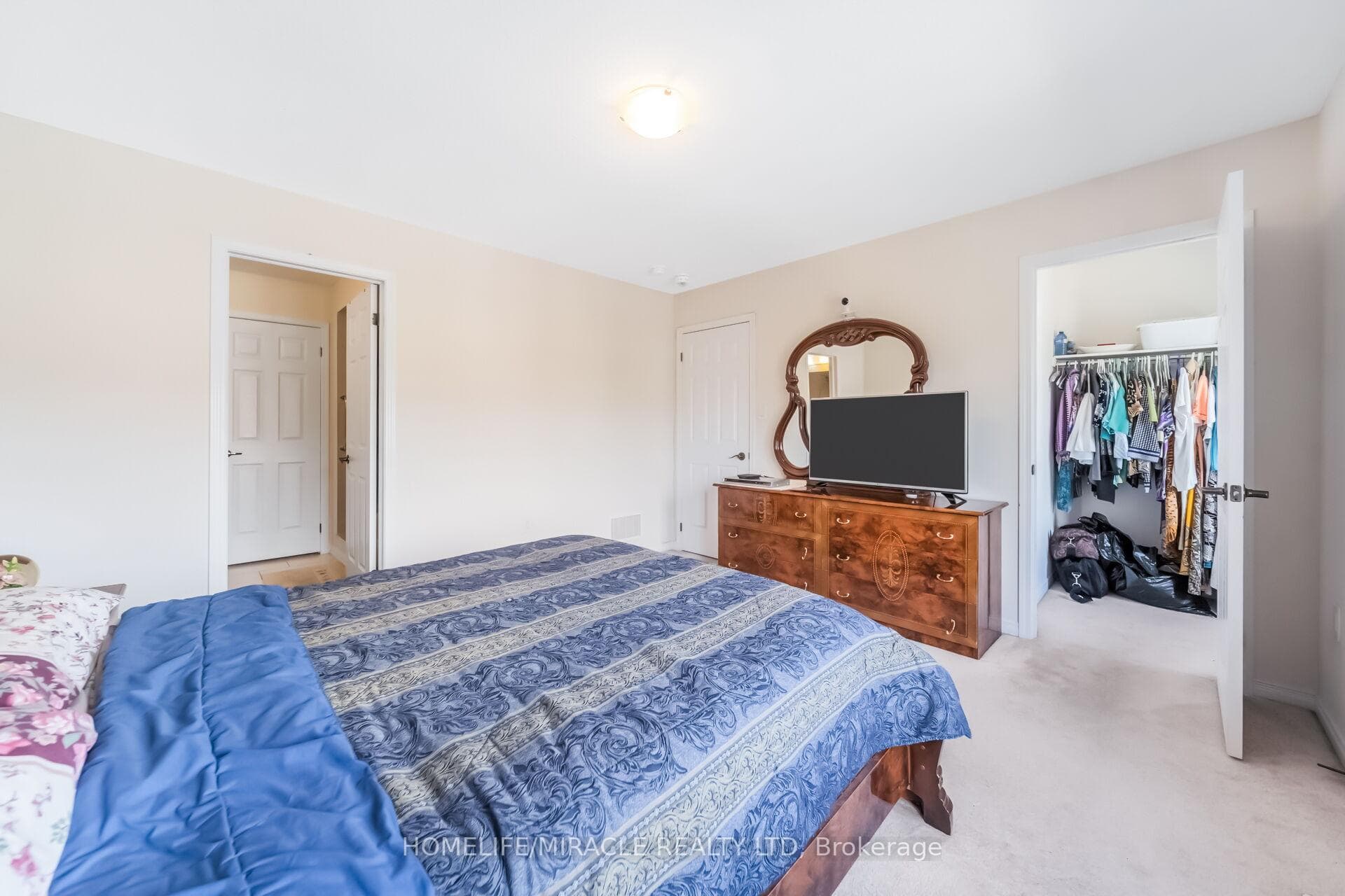 14 Abercrombie Crescent photo 24