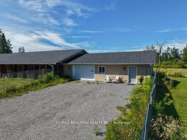3930 Yonge Street photo 22