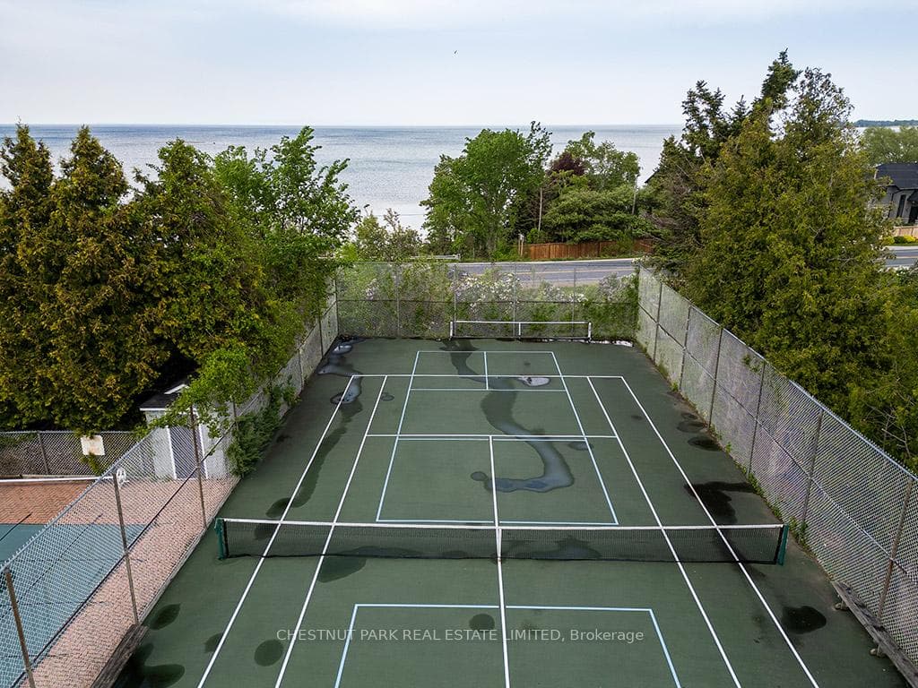 139 Lakeshore Road Unit 13 photo 36