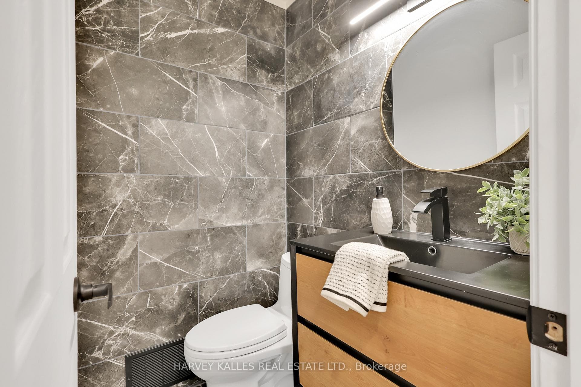 40 Rondeau Drive photo 20
