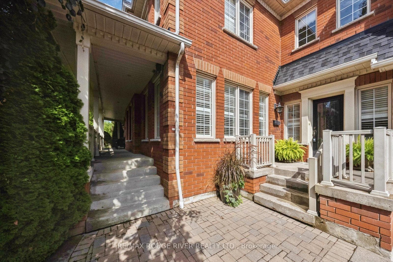 11 Mcbeth Place photo 3
