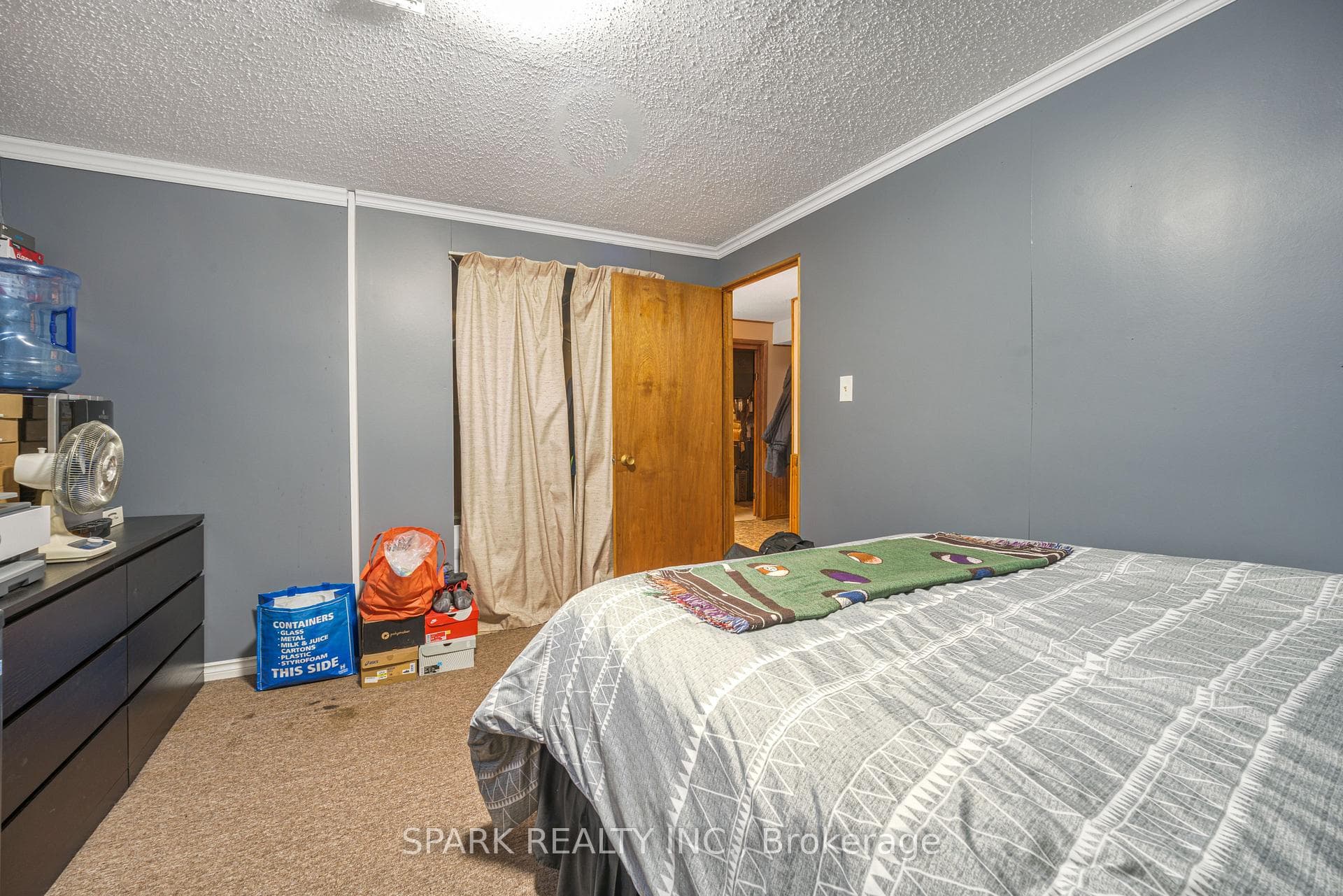 28 Lampman Crescent photo 23