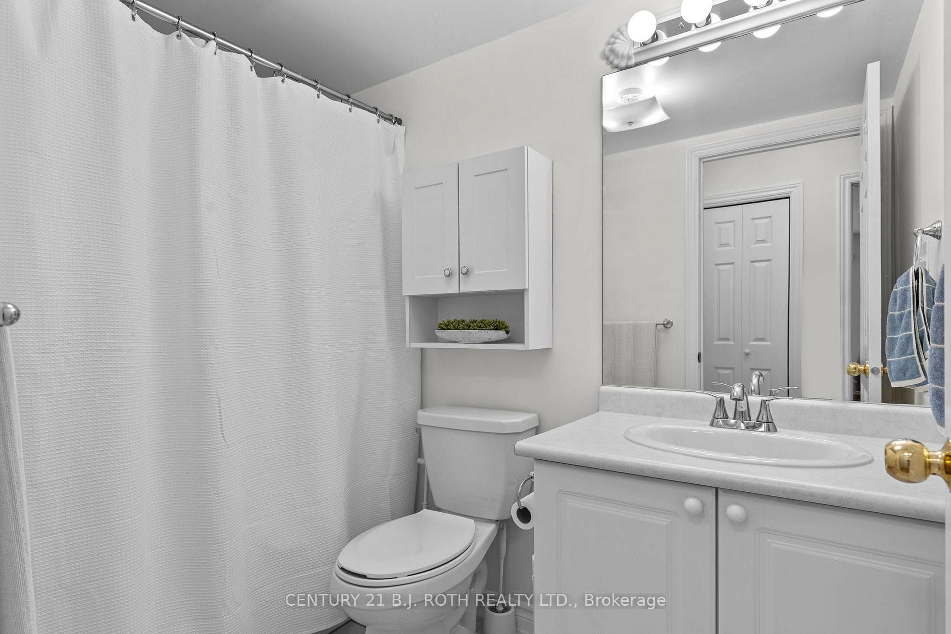 49 Jacobs Terrace Unit 209 photo 16