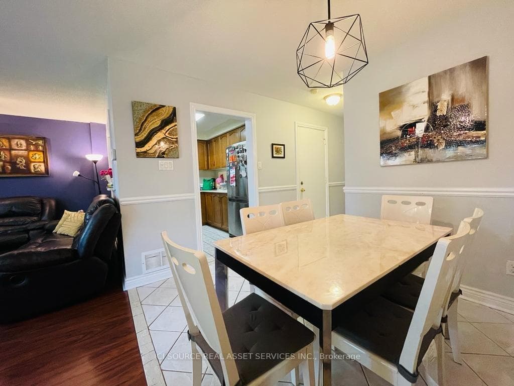 2880 Headon Forest Drive Unit 11 photo 5