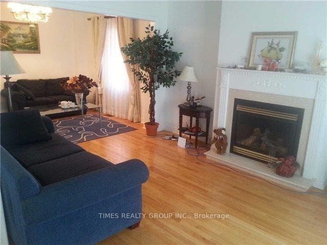 516 Pleasant Ridge Avenue photo 3