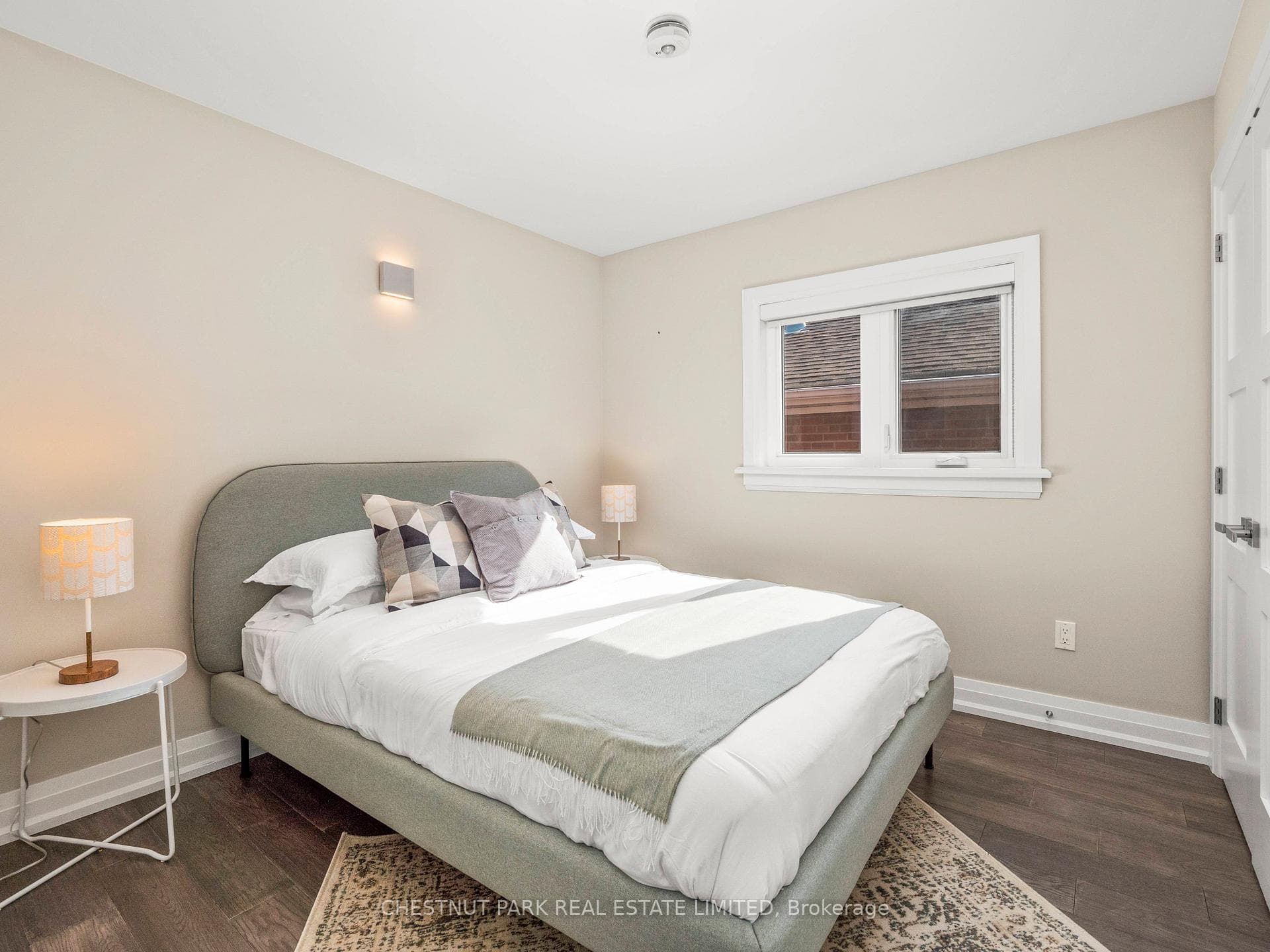 246 Torrens Avenue photo 19