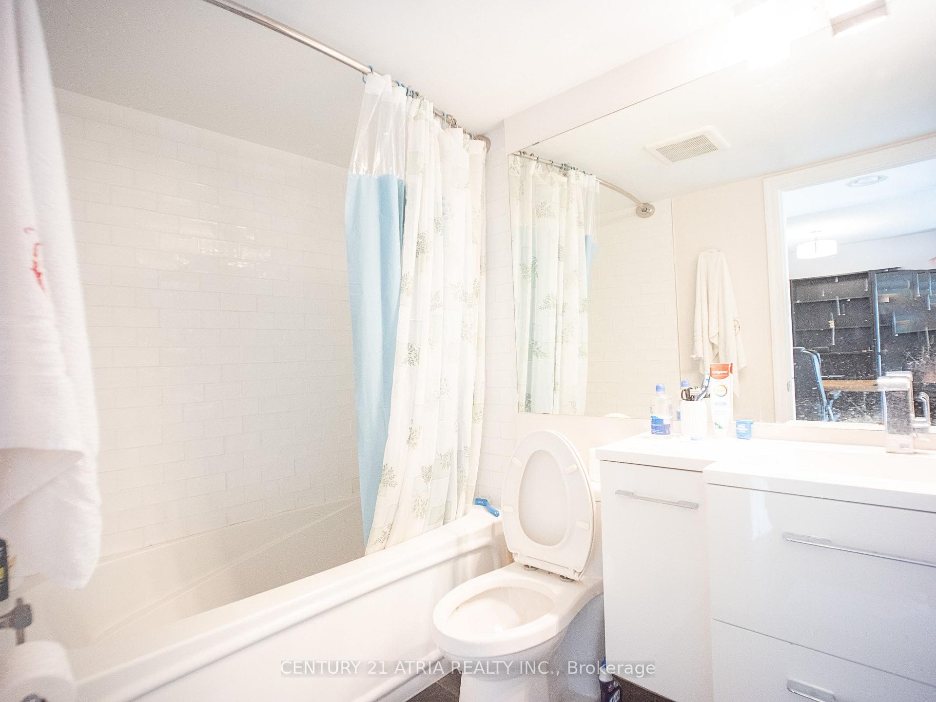 21 Hillcrest Avenue Unit 907 photo 7