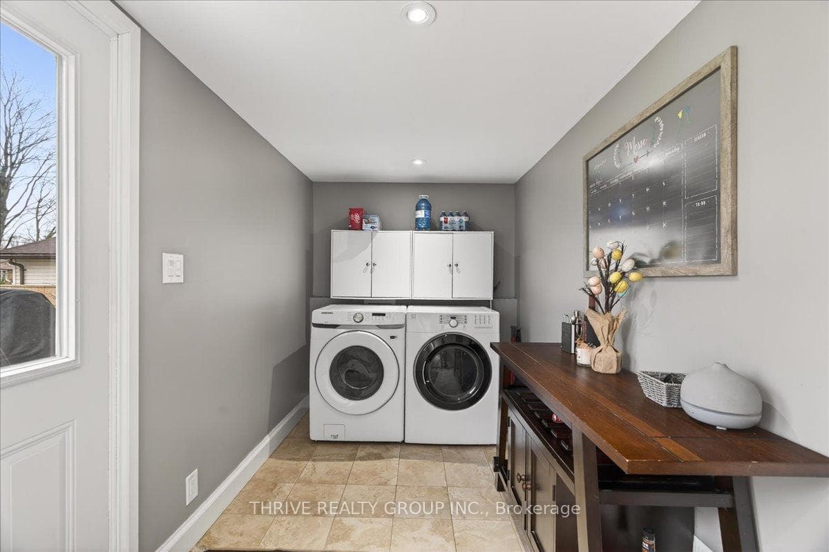 83 Fourth Avenue photo 15