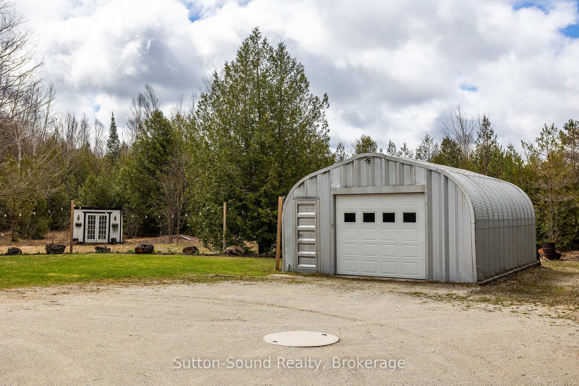 342468 14 Concession photo 7