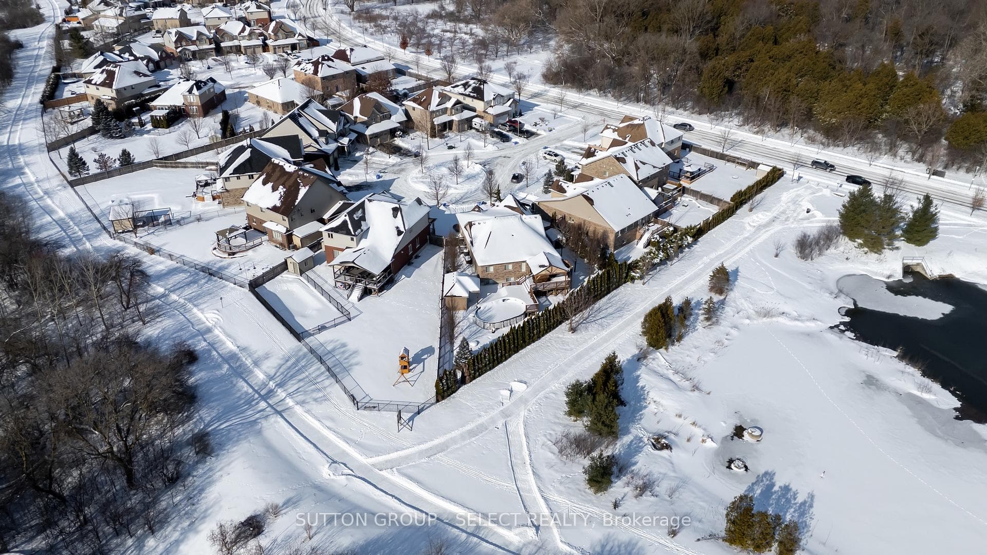 149 Dingle Place photo 28