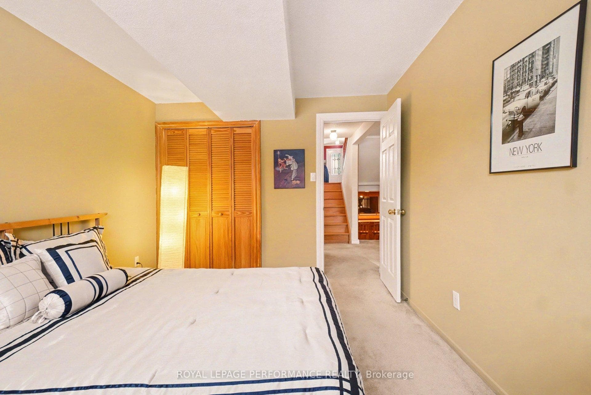 1104 Burgundy Lane photo 29