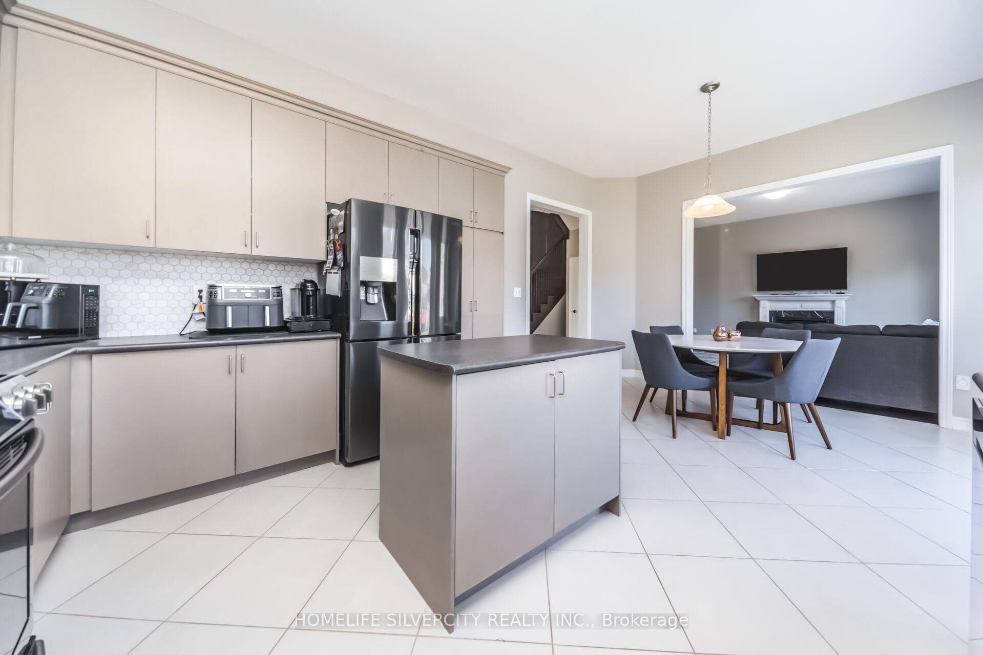 14 Observatory Crescent photo 14