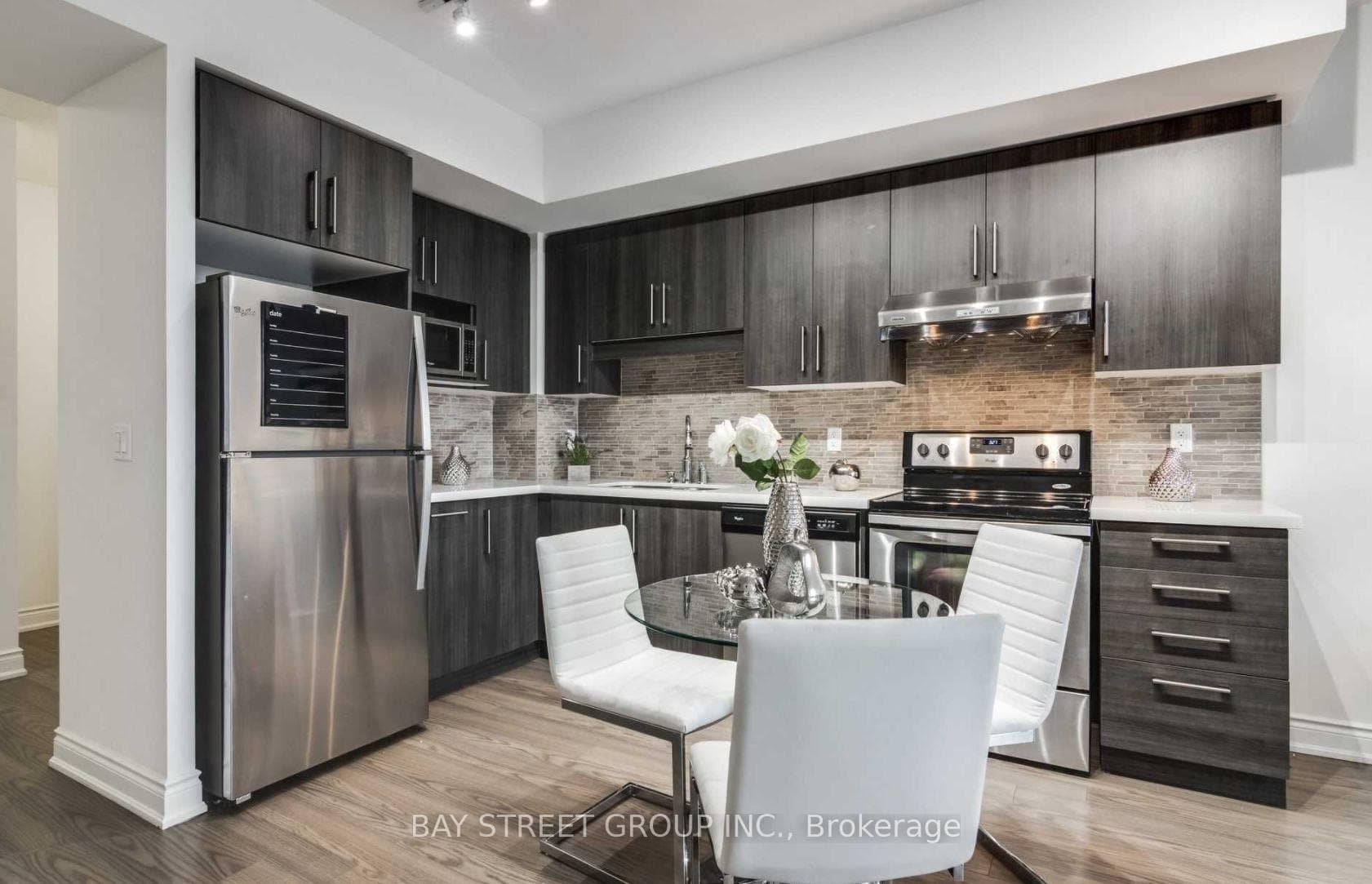 99 South Town Centre Boulevard Unit B809 photo 7