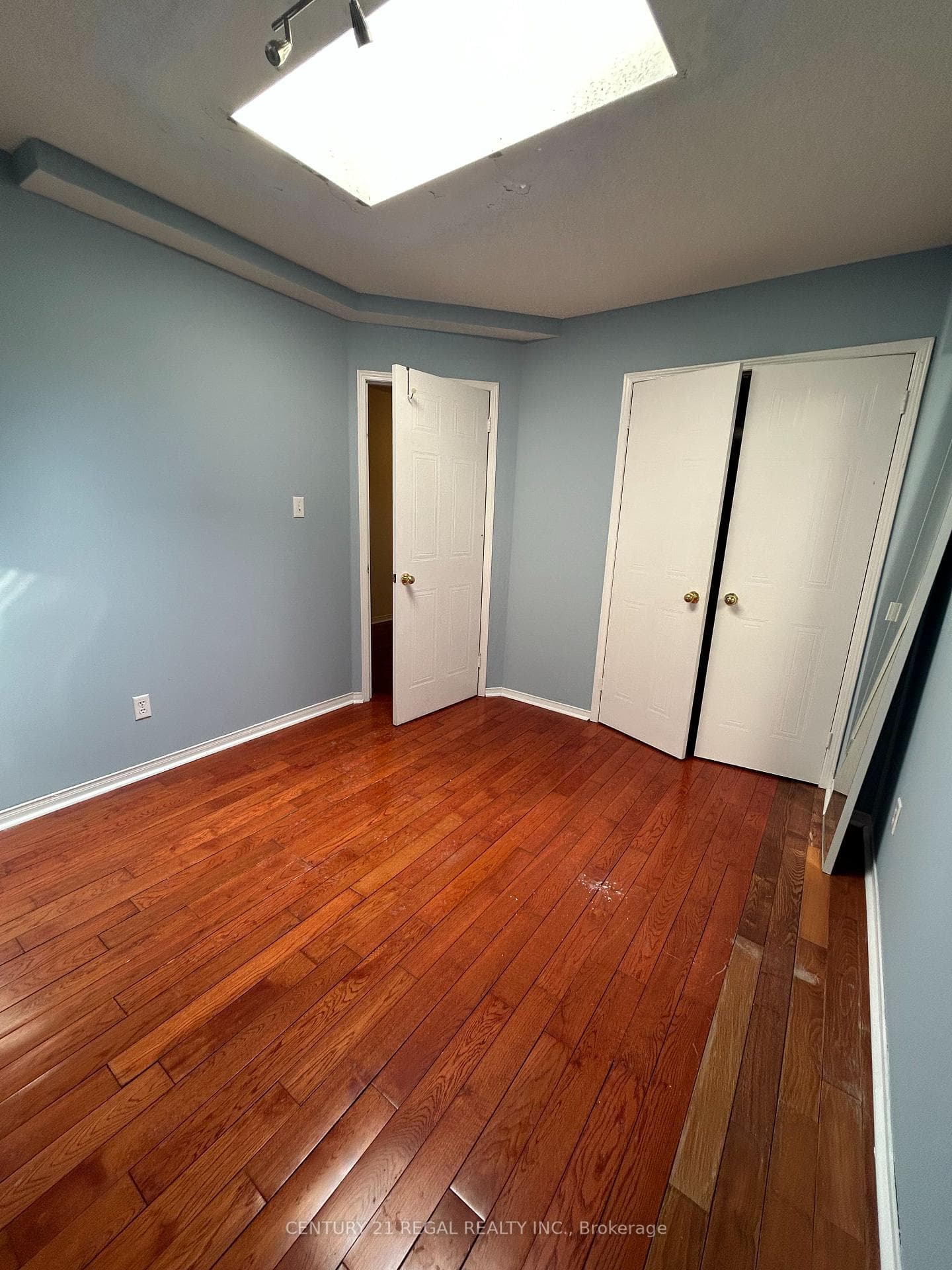 1289 Queen Street Unit #2 photo 7