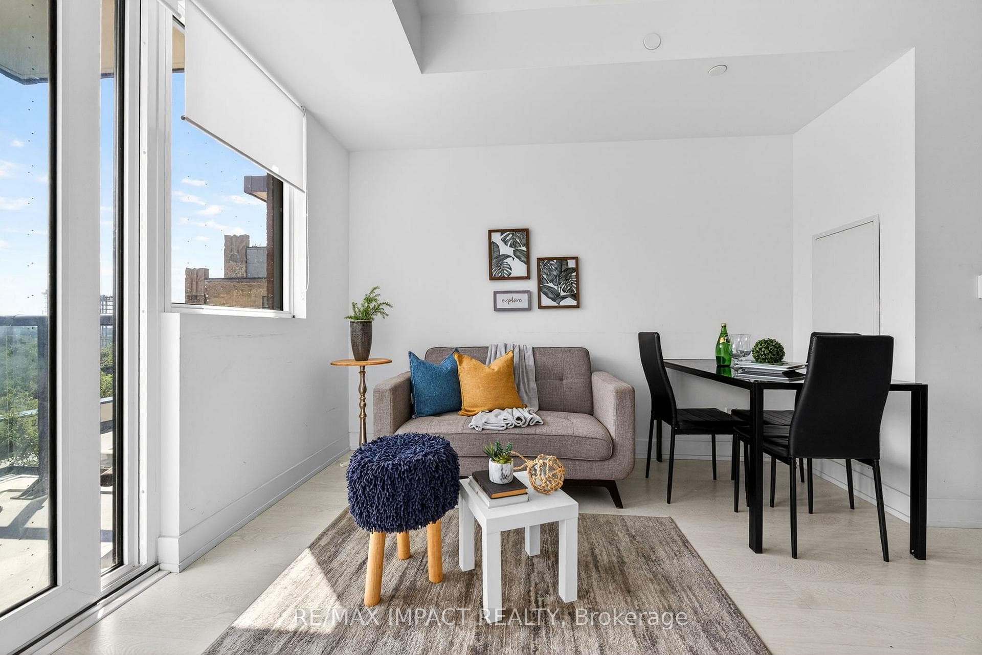 308 Jarvis Street Unit 813 photo 10