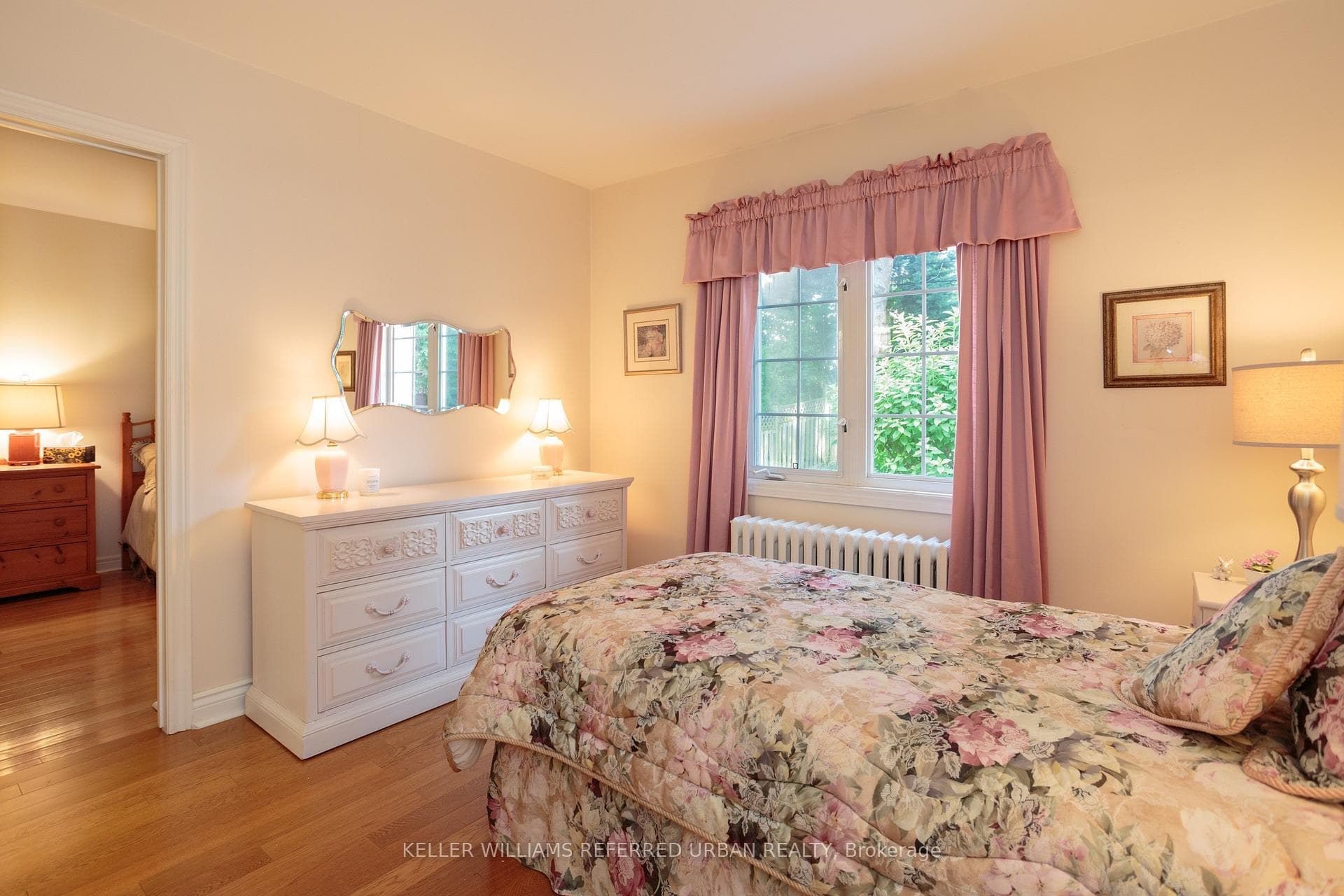 345 Moore Avenue photo 14