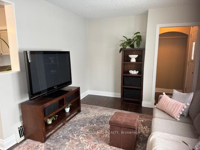 124 Arundell Street photo 3
