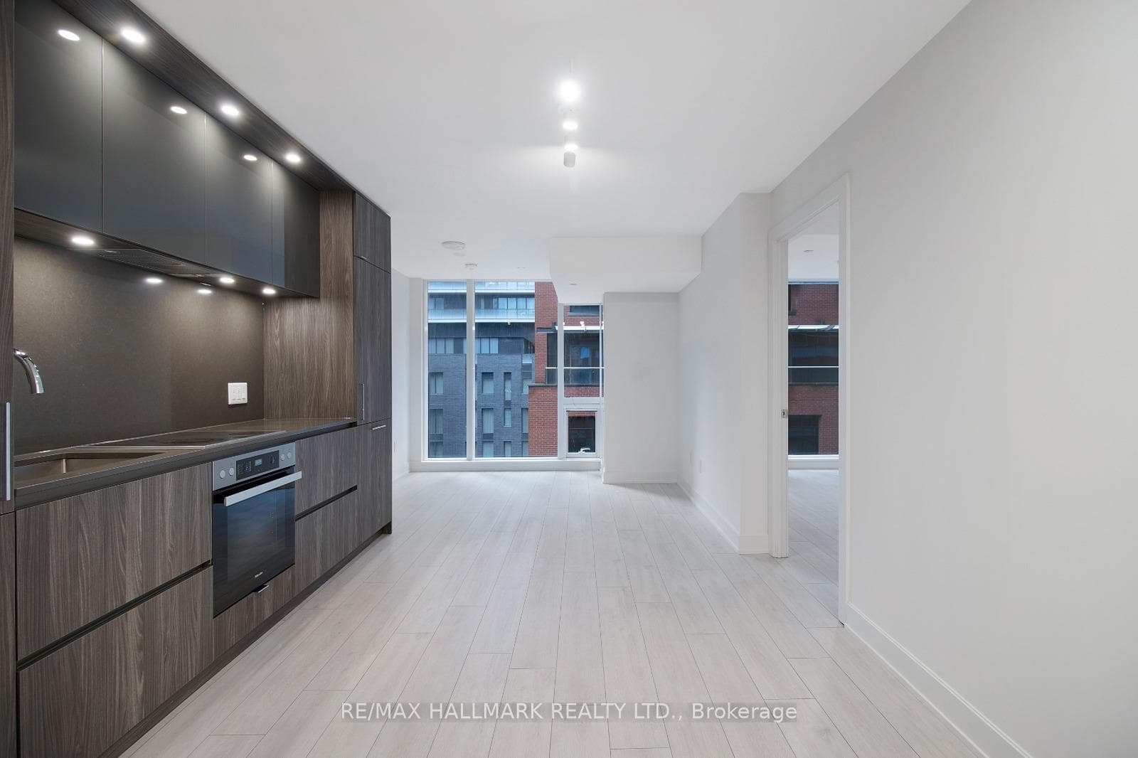 15 Mercer Street Unit 513 photo 5