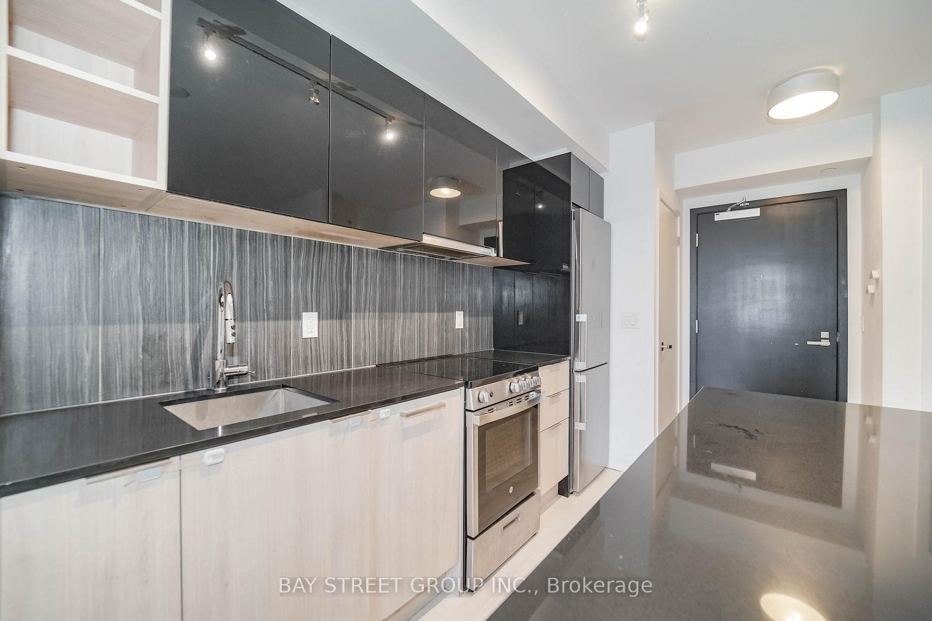 31 Tippett Road Unit 236 photo 10